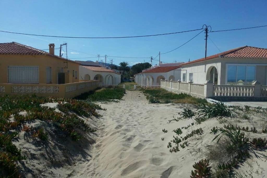 Casa A Pie De Playa En Las Marinas Denia Exterior foto